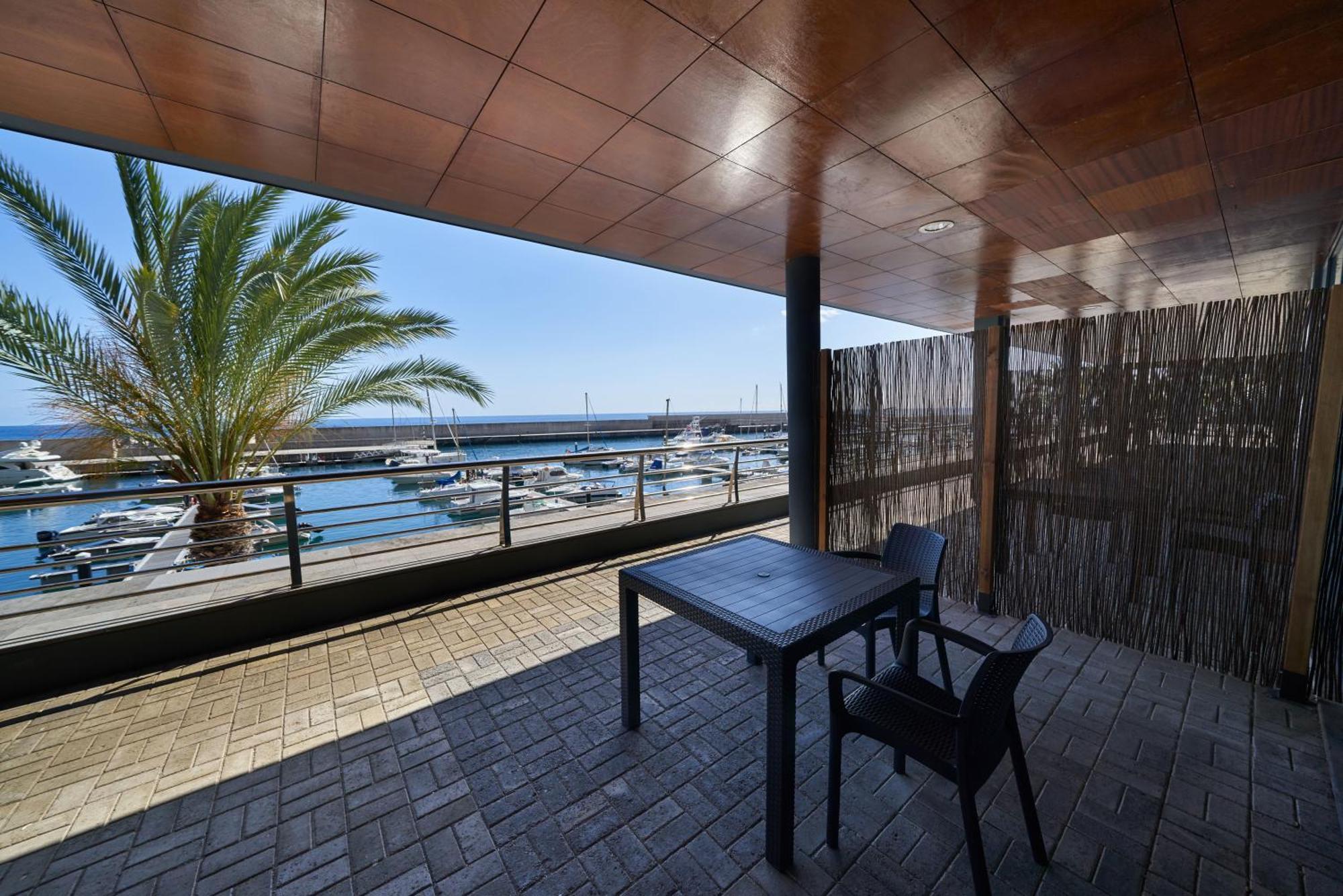 Marina Rooms Calheta  Exterior foto